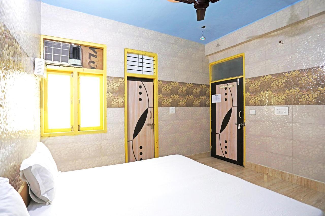 מלון Vrindāvan Oyo 44361 Shri Lajjaram Ashram מראה חיצוני תמונה
